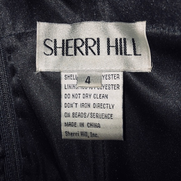 Sherri Hill Two-Piece Prom Dress - Picture 4 of 8